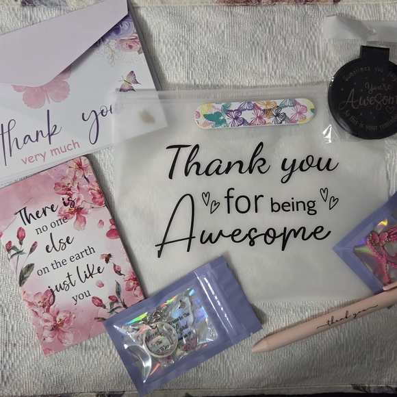 Thank You Gift Bag Set 💕 Choose Your Style | Appreciation Bundle - Picture 7 of 7